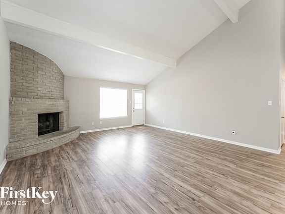 3rd image of 1223 Whispering Pine Dr