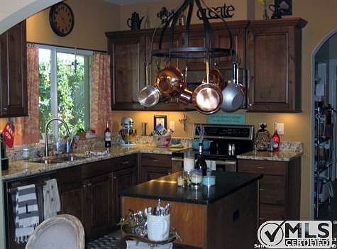 3rd image of 131 Village Park Dr