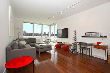 Rented by BLU Real Estate