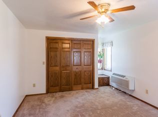 851 Luke Ln, Green Bay, WI 54302