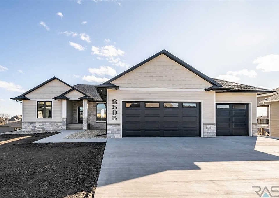 1st image of 2605 W Timber Oak Trl