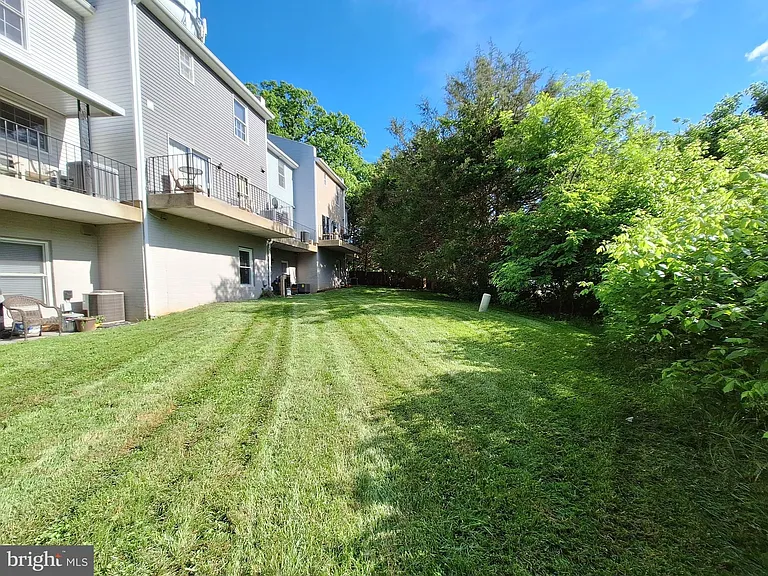 21 Stonewall Ct — Photo 6