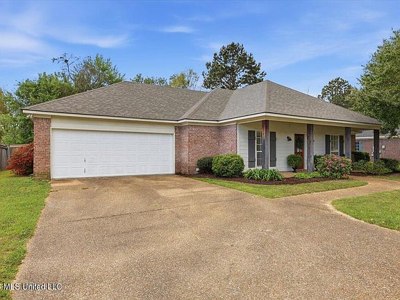 2nd image of 314 Hunters Ridge Dr