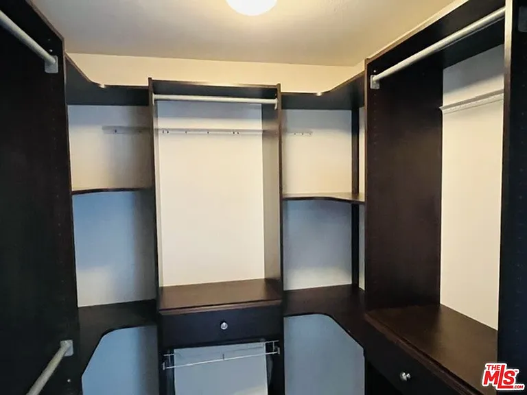 7320 Hawthorn Ave #308 — Photo 7
