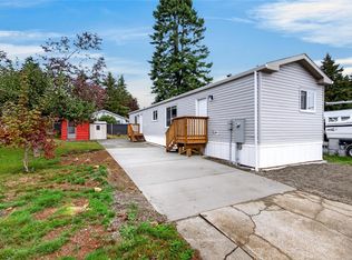2104 Pemberton Pl, Comox, BC V9M3P8