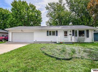 1610 N 18th St, Beatrice, NE 68310