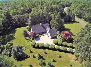 5 John Applegate Rd, Redding, CT 06896