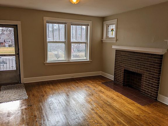 4th image of 3667 Wilmington Ave