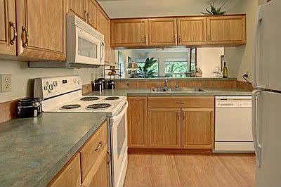 3rd image of 605 5th St B101 #B101