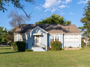 414 Campbell Ave, Tullahoma, TN 37388