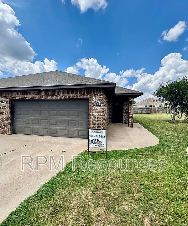 1st image of 1818 Post Oak Rd