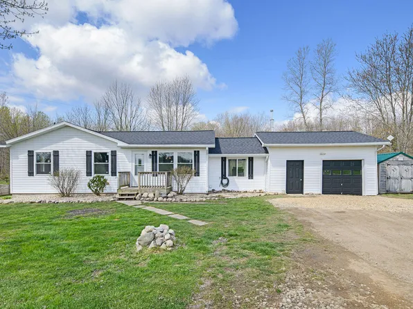 1865 Shaw Rd, Bailey, MI 49303