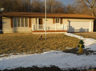 2703 Avenue A, Fort Madison, IA 52627