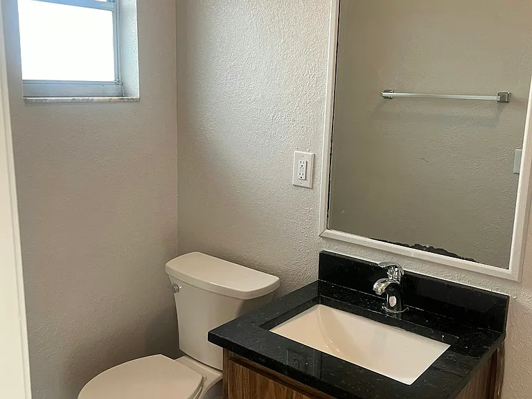 11709 Wesson Cir E — Photo 3