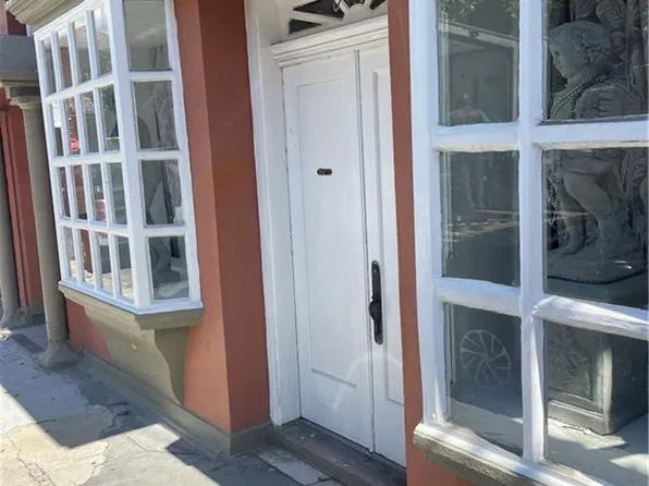 627 Ursulines Ave APT 11, New Orleans, LA 70116