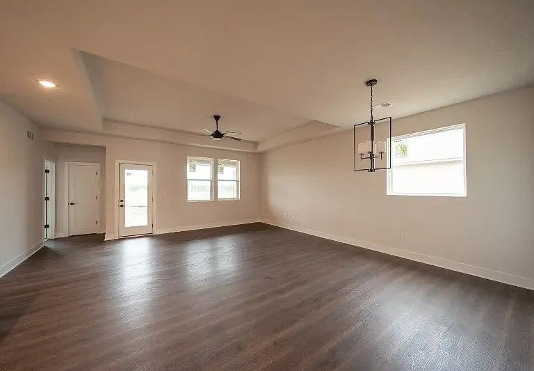 20667 Barker St — Photo 12