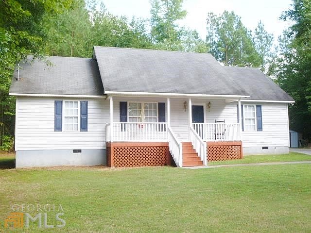 1st image of 135 Oakdale Dr