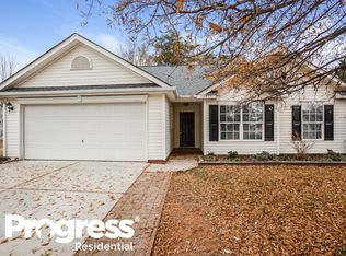 10013 Bradstreet Commons Way, Charlotte, NC 28215