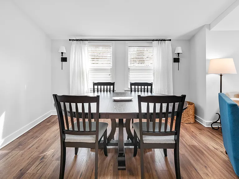 20 Robinson Rd — Photo 4