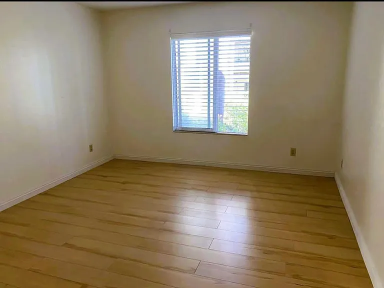 5885 El Cajon Blvd #112 — Photo 2