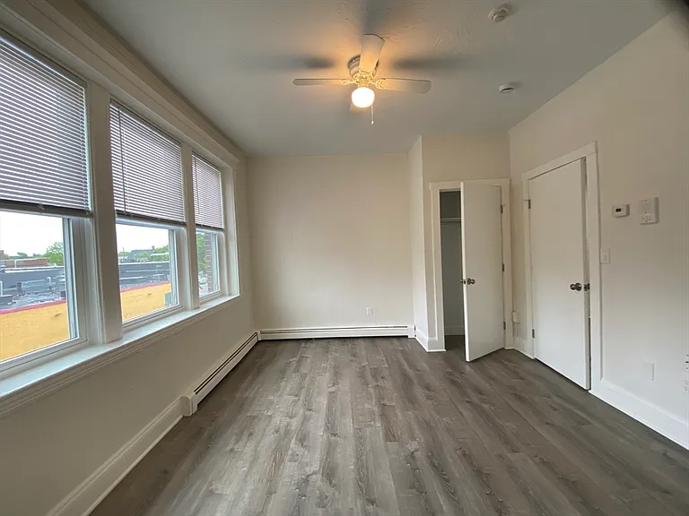 8 Kenwood St #5 — Photo 10