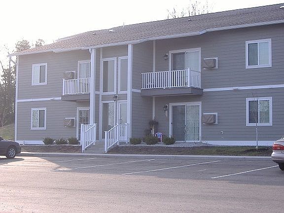 2nd image of 280 Ferry Ln APT 2