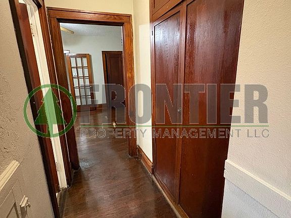 4th image of 4759-61 Alaska Ave APT B