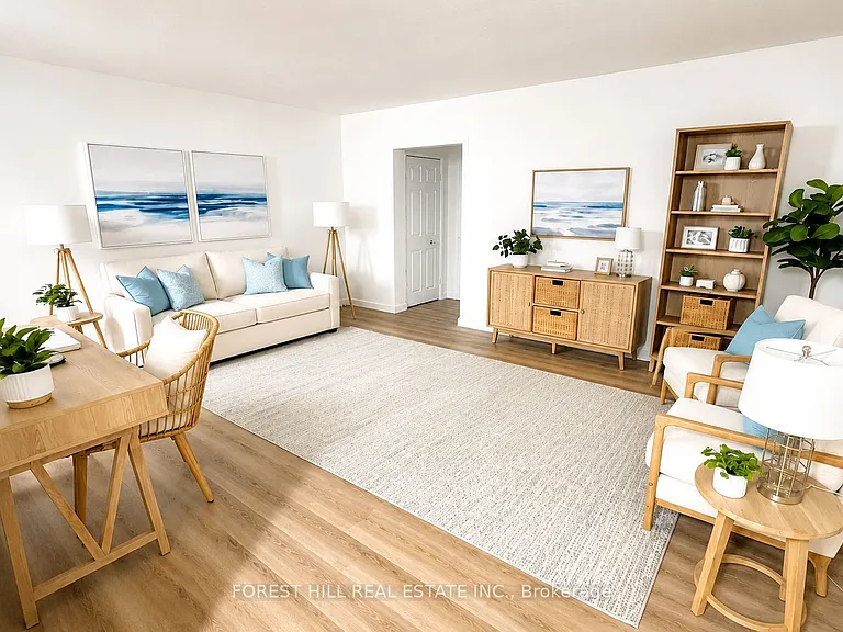 92 Robinson St #503 — Photo 3