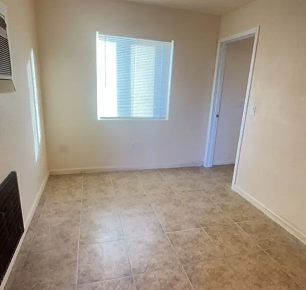 6033 Juanche Ave. — Photo 10