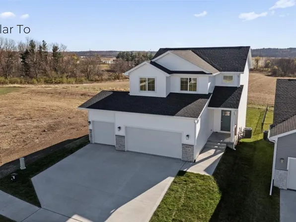 315 Lavelle Ct, Waukee, IA 50263