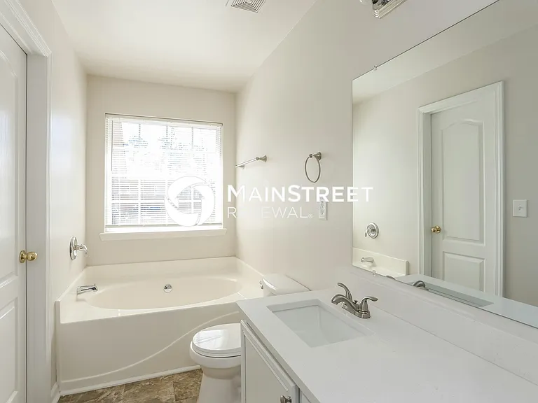 Main Bathroom