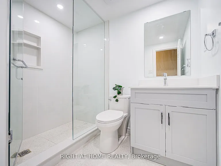 107 Sherwood Forest Dr #BACK — Photo 12