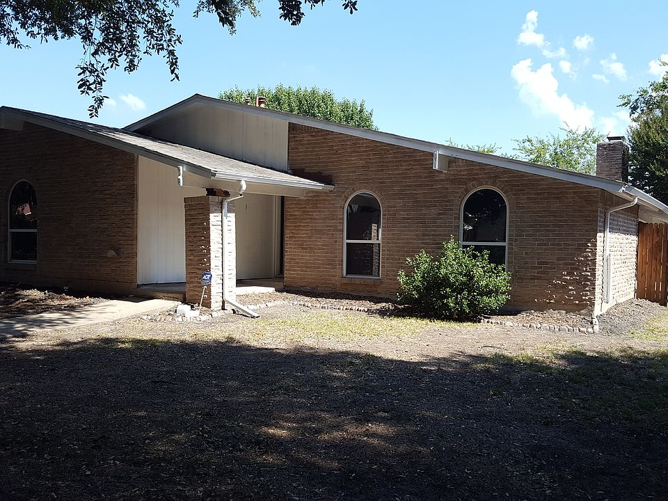 1st image of 4218 Mayflower Dr