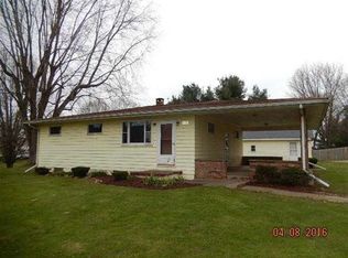 4433 Yackey Dr NW, Strasburg, OH 44680