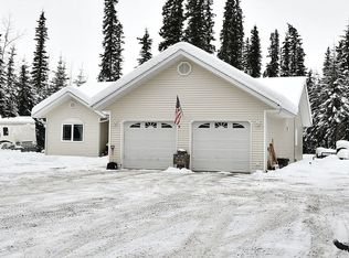 1495 Woll Rd, North Pole, AK 99705