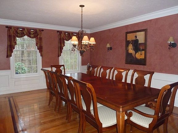4th image of 49 Brimstone Ln
