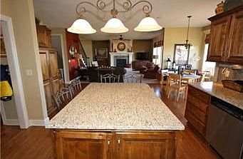 5th image of 7511 W 144th Pl