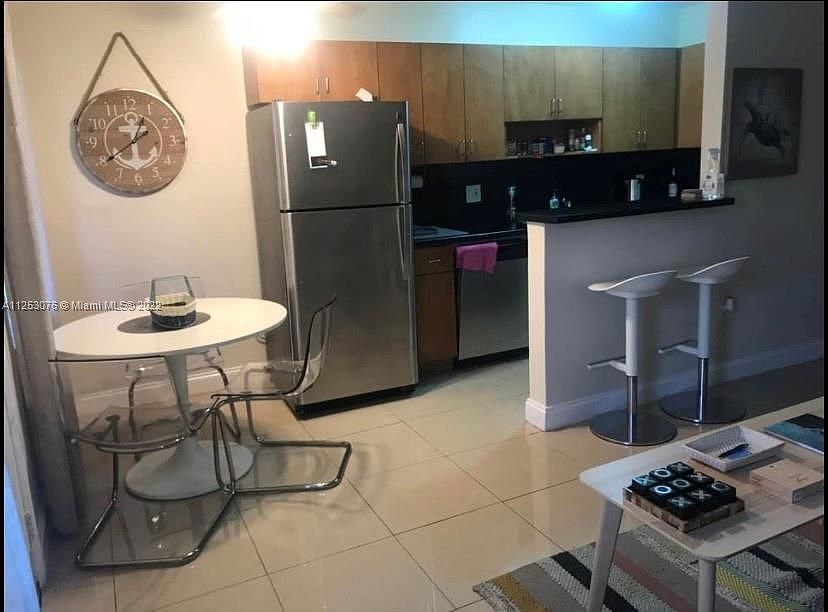 1st image of 1860 Venice Park Dr APT 115