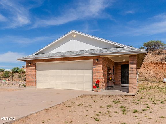 5th image of 284 Olga Ct