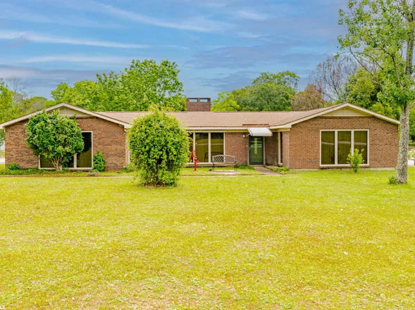 4379 Schillinger Rd S, Mobile, AL 36619