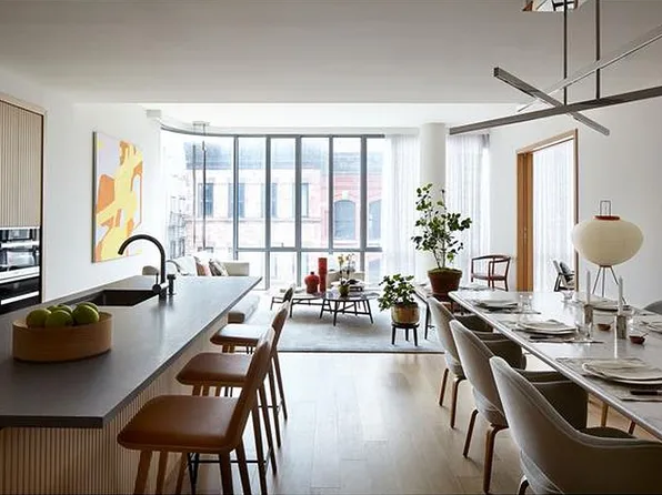 565 Broome St #S12e, New York, NY 10013