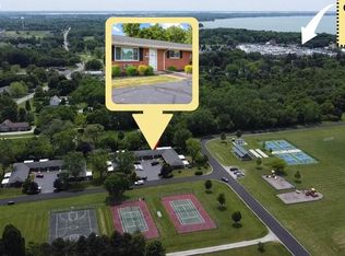 4622 E Catawba Woods Rd, Port Clinton, OH 43452
