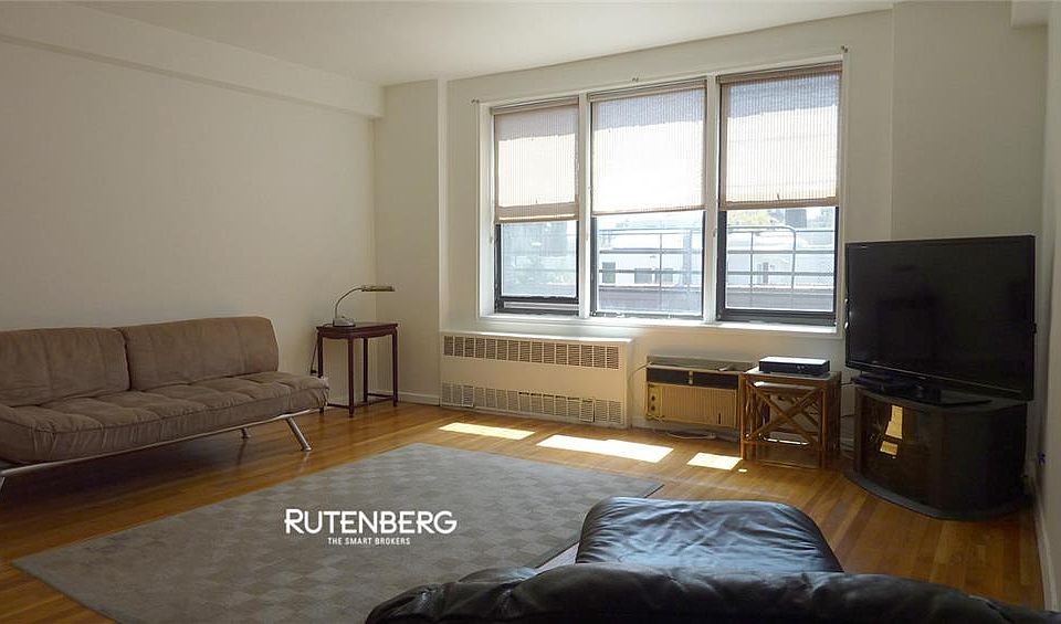 1st image of 211 E 18th St APT 6D
