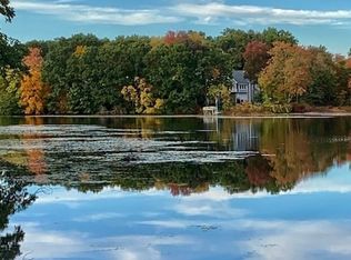 56 Lakeside Dr #0, Shrewsbury, MA 01545