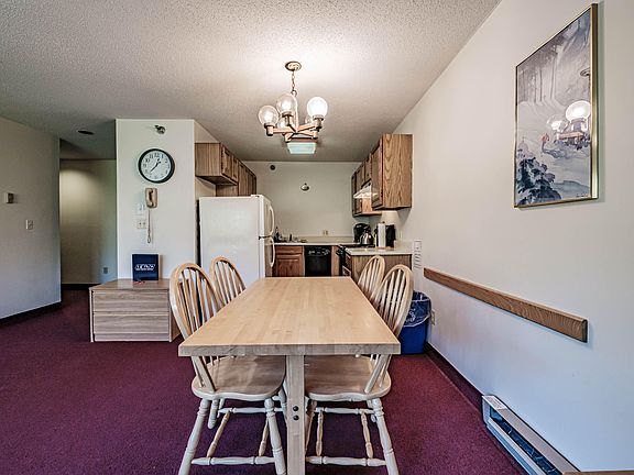 5th image of 8 Northway Drive #302