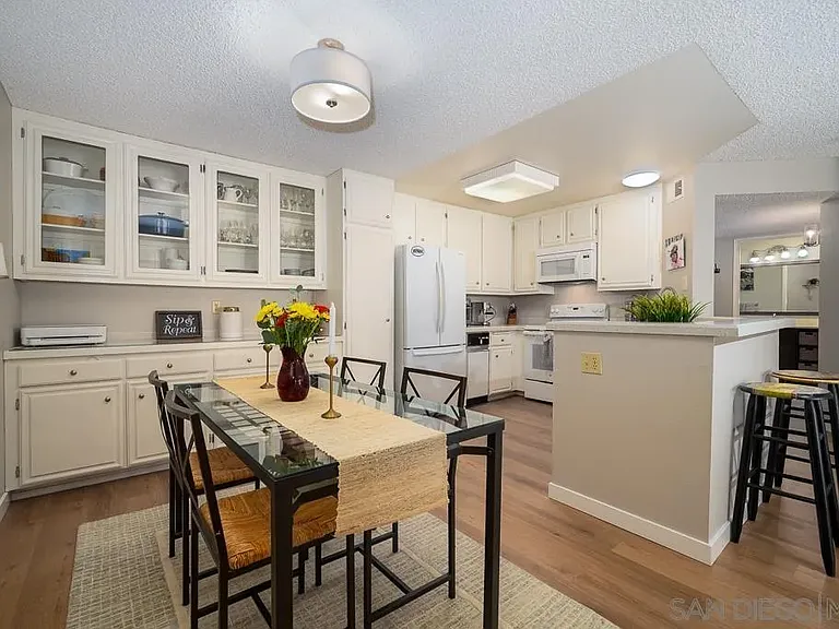 17617 Pomerado Rd #215 — Photo 7