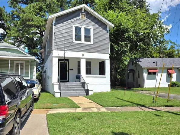 922 Druid Cir, Norfolk, VA 23504
