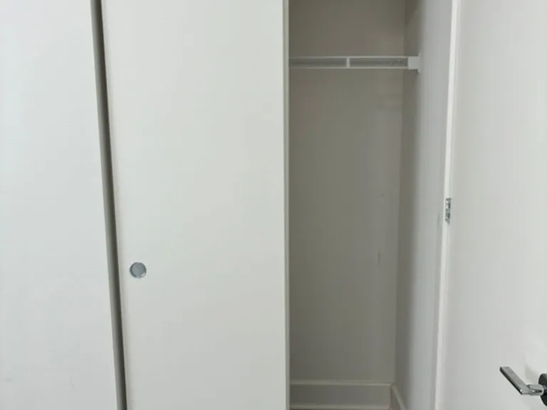 255 Bay St — Photo 35