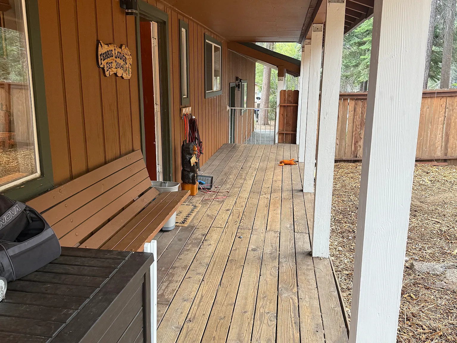 1860 Nez Perce Dr — Photo 2
