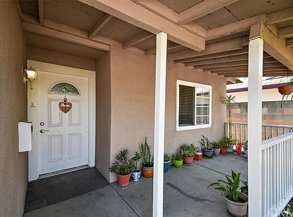 4th image of 1046 Brightview Dr